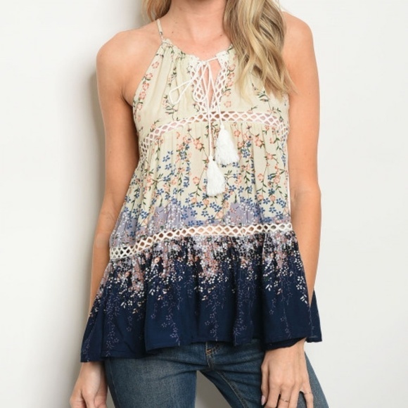 Cream & Navy Floral Top - Picture 1 of 4